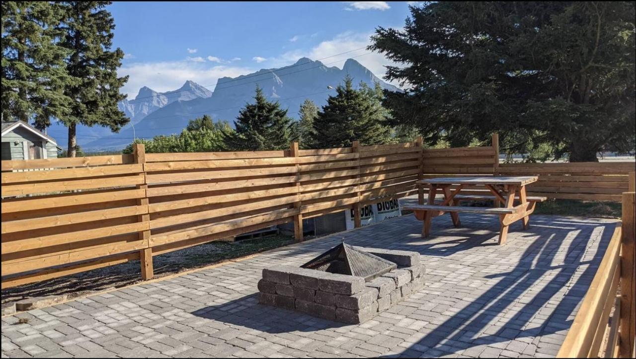 Mountainview -Privatechalet Sleep7- 5Min To Dt Vacation Home Canmore Luaran gambar